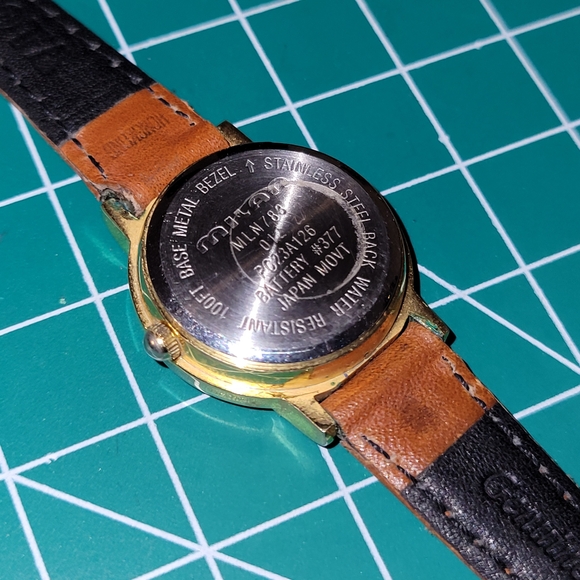 Vintage Milan Watch - Picture 3 of 5